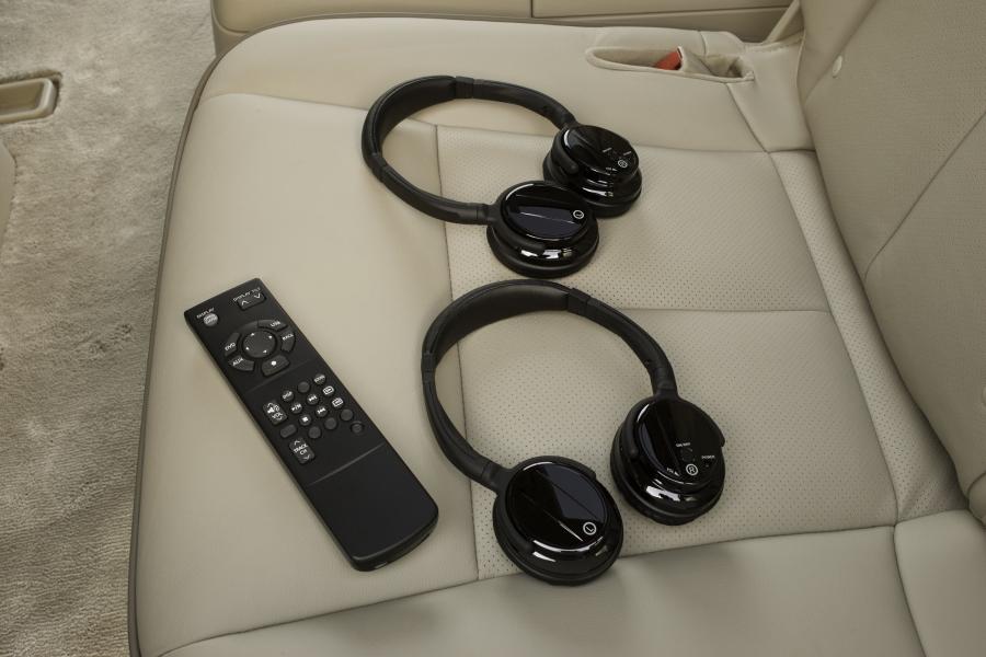  Nissan Quest 2011 года  (фото 19 из 32)